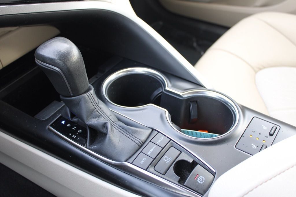 2019 Toyota Camry XLE