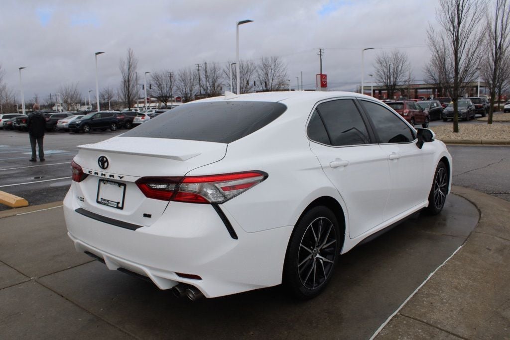 2021 Toyota Camry SE