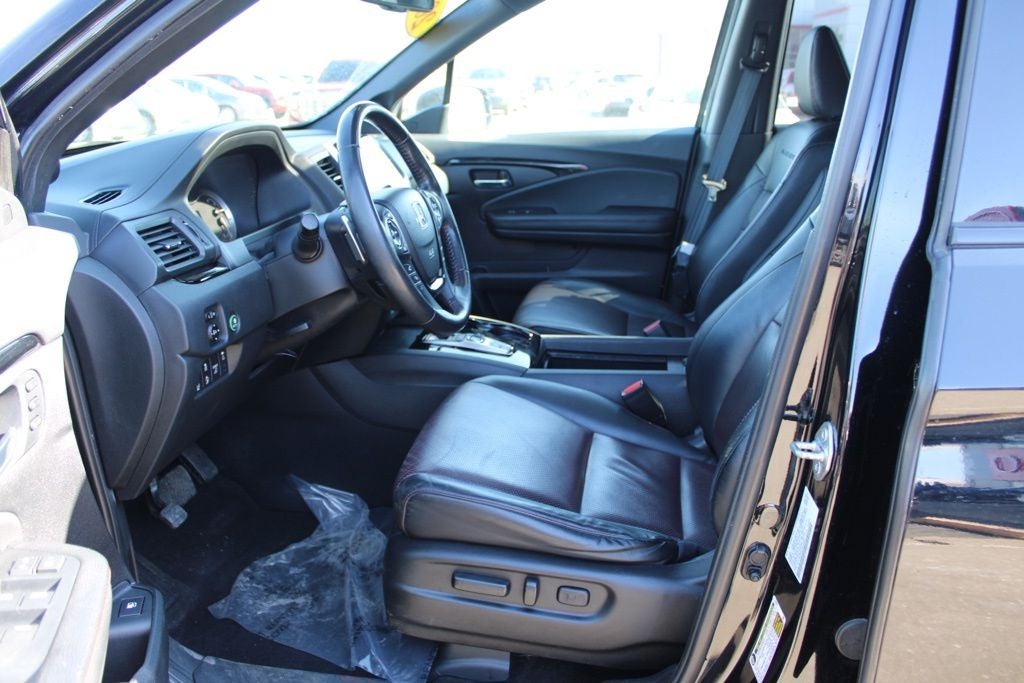 2020 Honda Ridgeline Black Edition