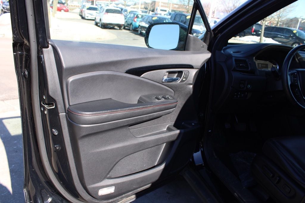 2020 Honda Ridgeline Black Edition