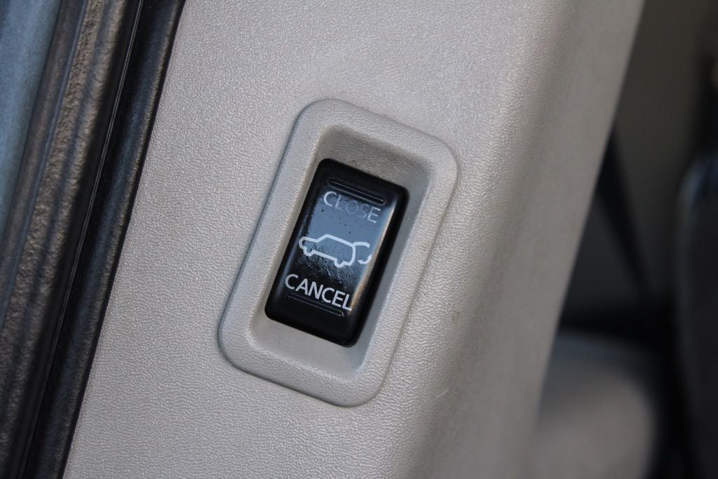 2013 Nissan Armada Platinum