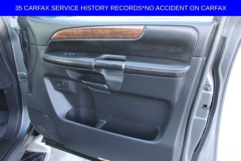 2013 Nissan Armada Platinum