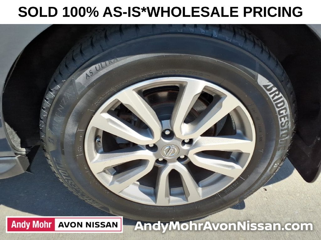 2015 Nissan Pathfinder SV