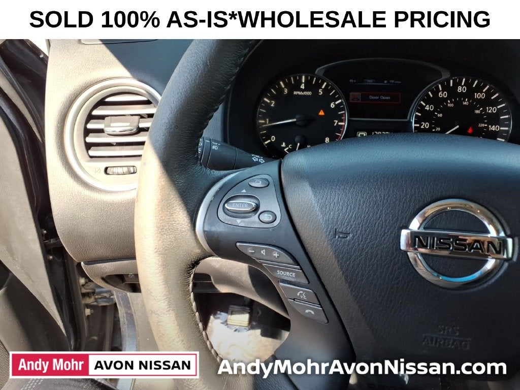 2015 Nissan Pathfinder SV