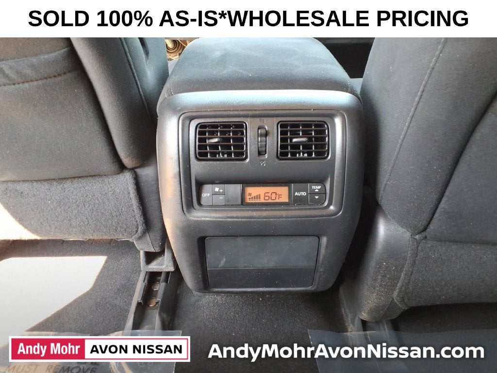 2015 Nissan Pathfinder SV