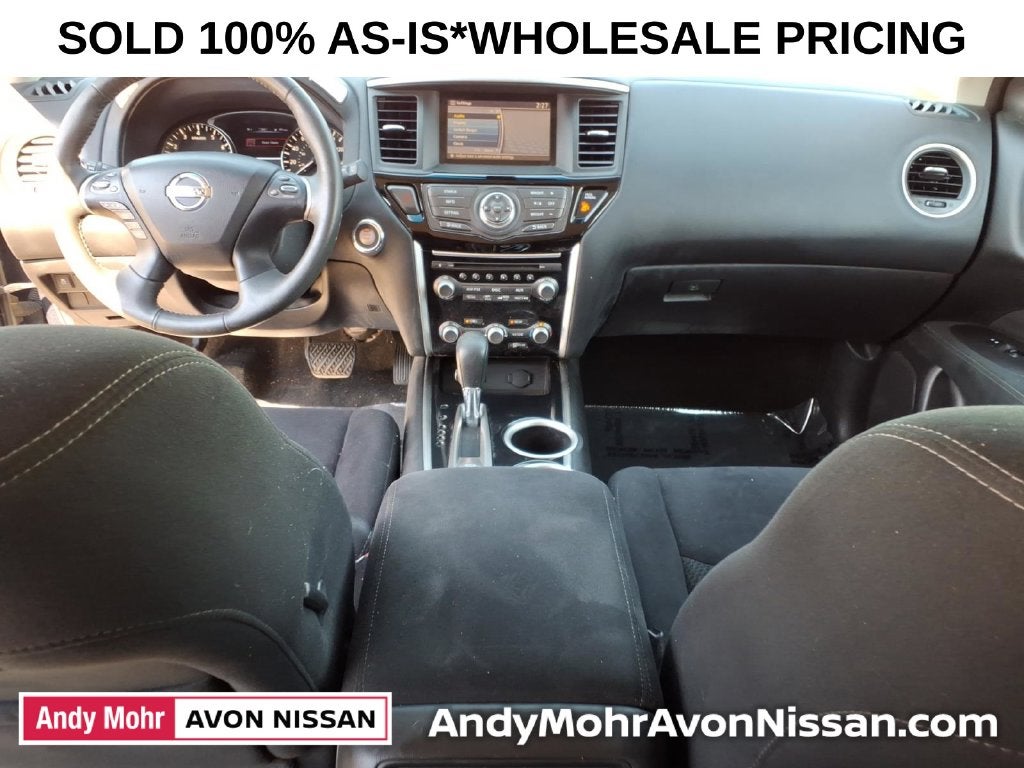 2015 Nissan Pathfinder SV