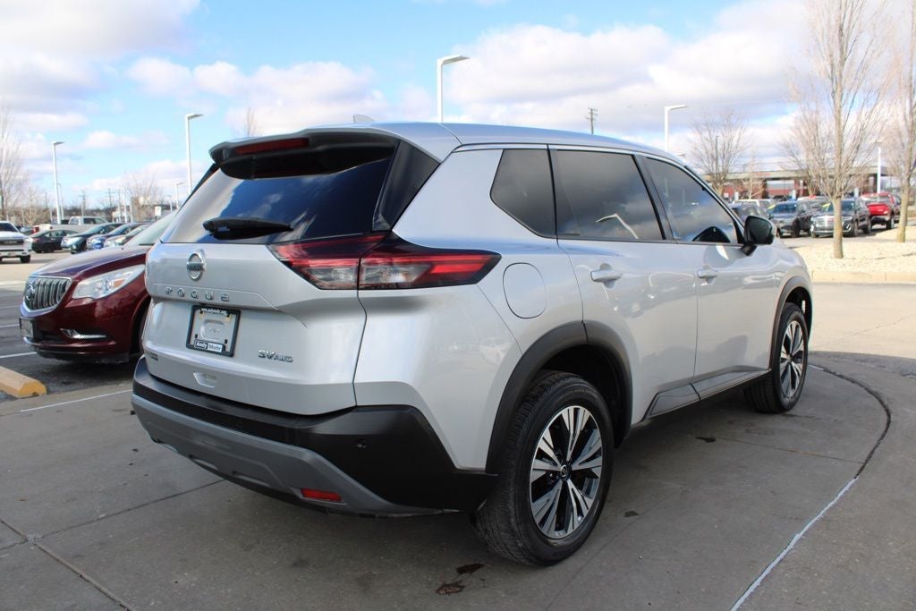 2021 Nissan Rogue SV