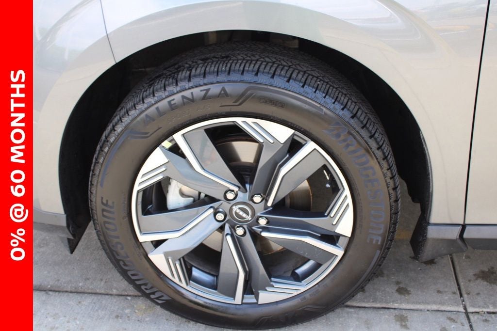 2025 Nissan Murano SL