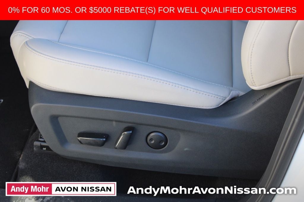 2025 Nissan Murano SL