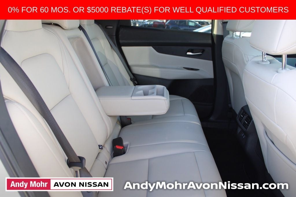 2025 Nissan Murano SL