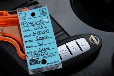 2022 Nissan Rogue SV