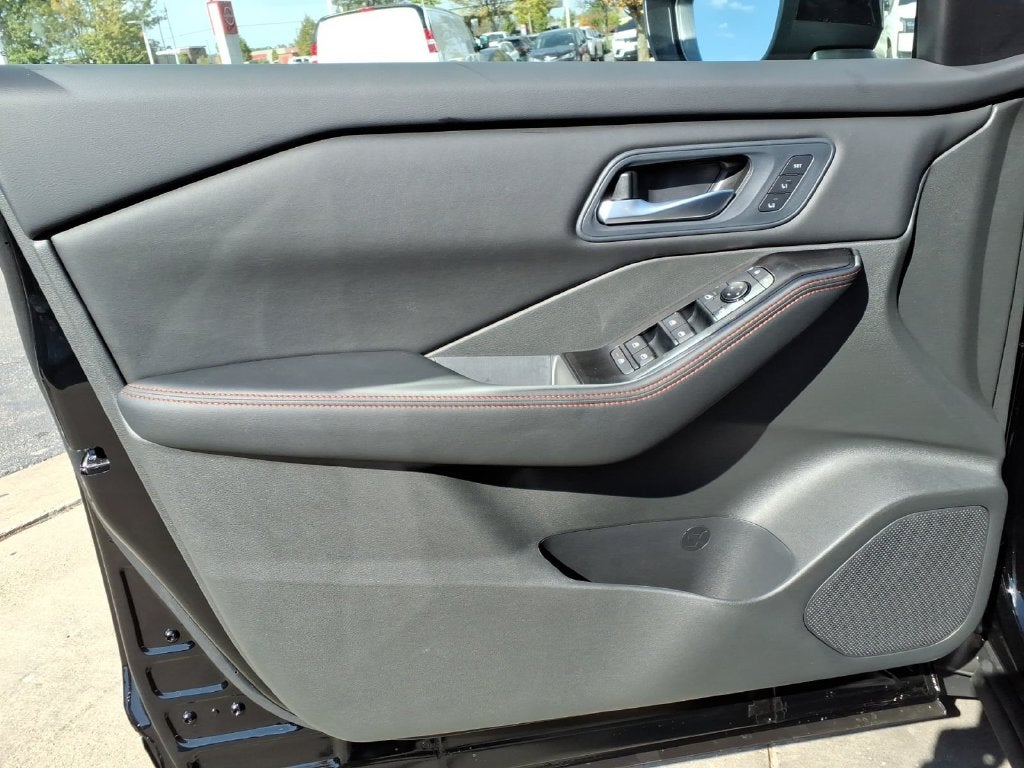 2027 Nissan Rogue Rock Creek