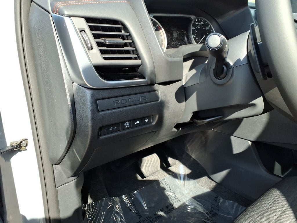 2027 Nissan Rogue Rock Creek