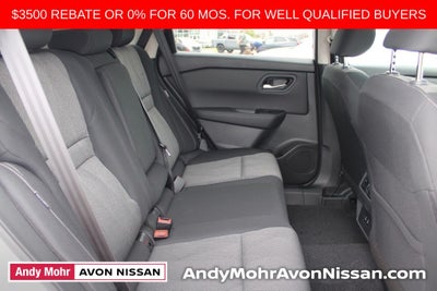 2026 Nissan Rogue SV