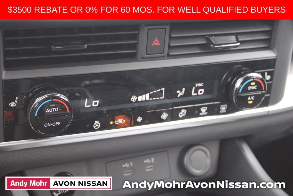 2026 Nissan Rogue SV