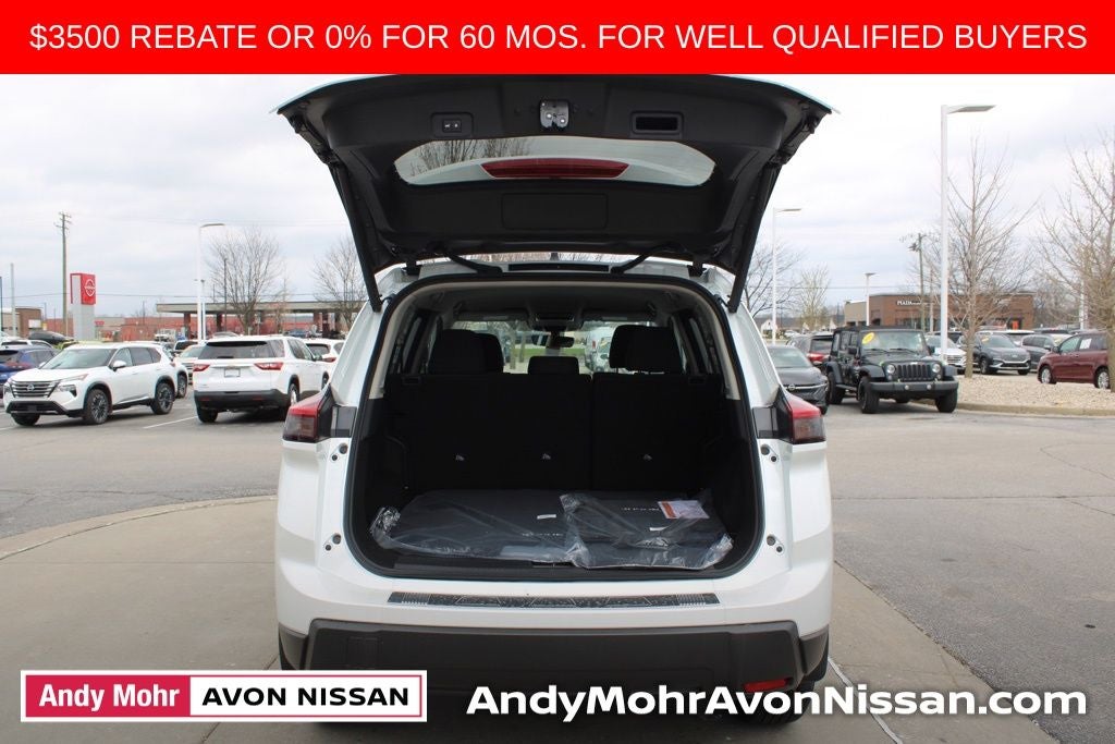 2026 Nissan Rogue SV