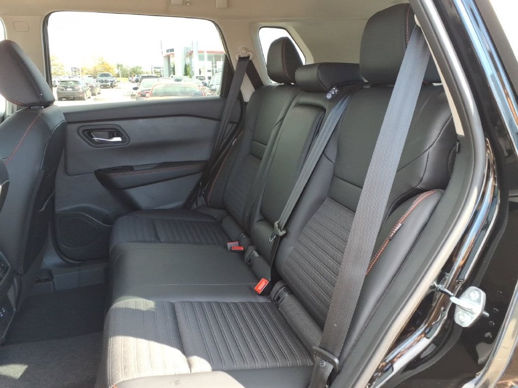 2027 Nissan Rogue Rock Creek