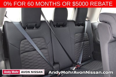 2025 Nissan Pathfinder SV