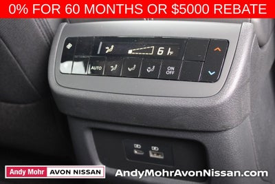 2025 Nissan Pathfinder SV