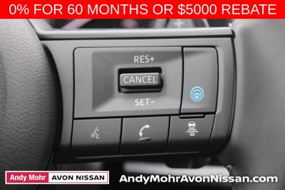 2025 Nissan Pathfinder SV