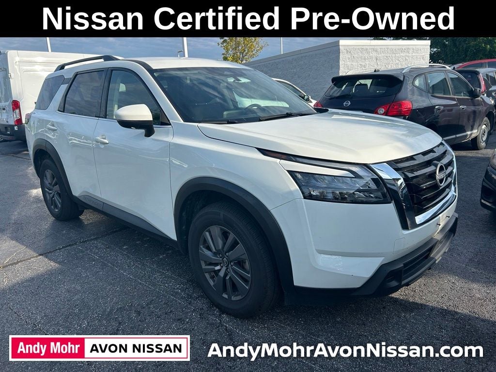 2025 Nissan Pathfinder SV