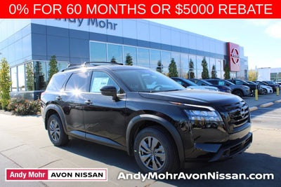 2025 Nissan Pathfinder SV