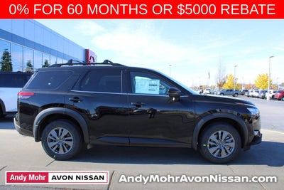 2025 Nissan Pathfinder SV