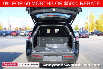 2025 Nissan Pathfinder SV