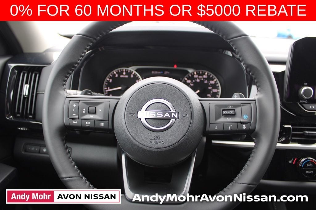 2025 Nissan Pathfinder SV