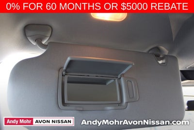 2025 Nissan Pathfinder SV