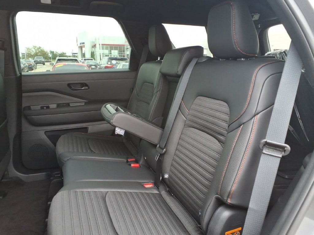 2026 Nissan Pathfinder Rock Creek