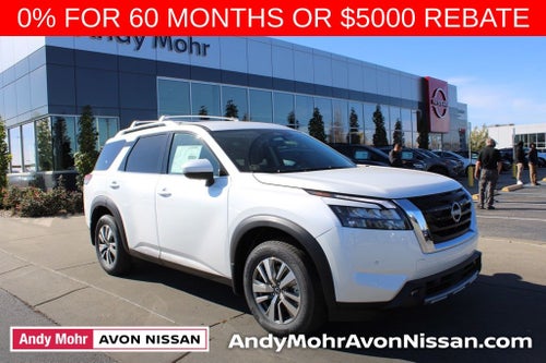 2025 Nissan Pathfinder SL