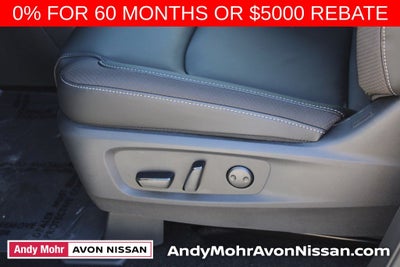 2025 Nissan Pathfinder SL