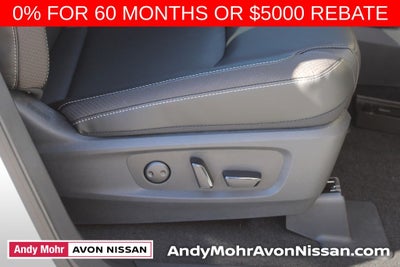 2025 Nissan Pathfinder SL