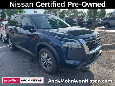 2025 Nissan Pathfinder SL