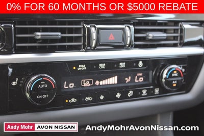 2025 Nissan Pathfinder SL