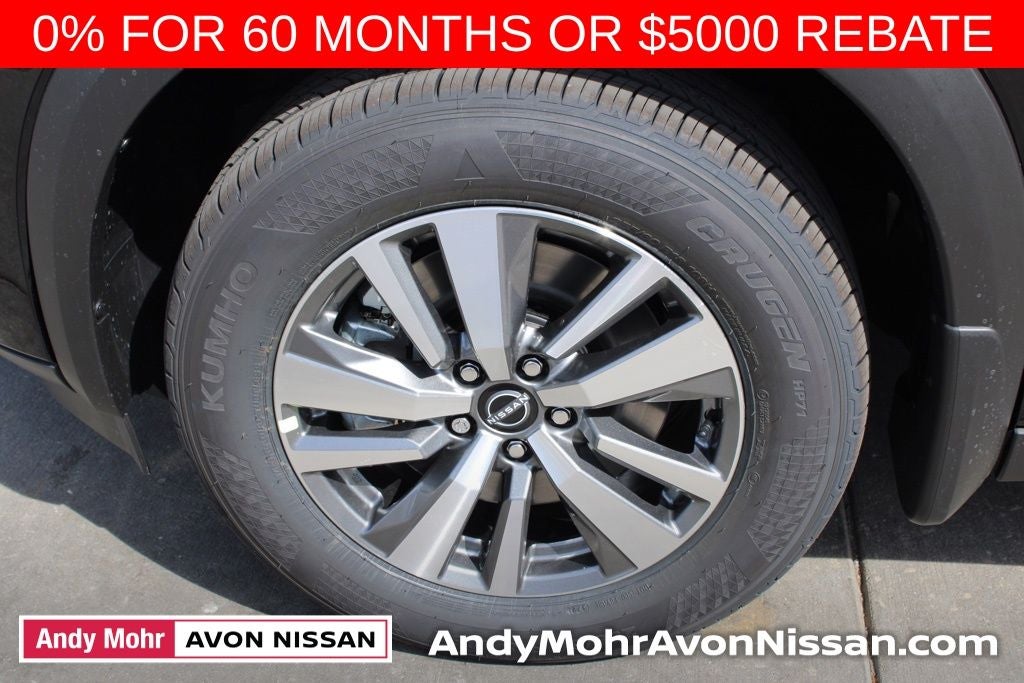 2025 Nissan Pathfinder SL