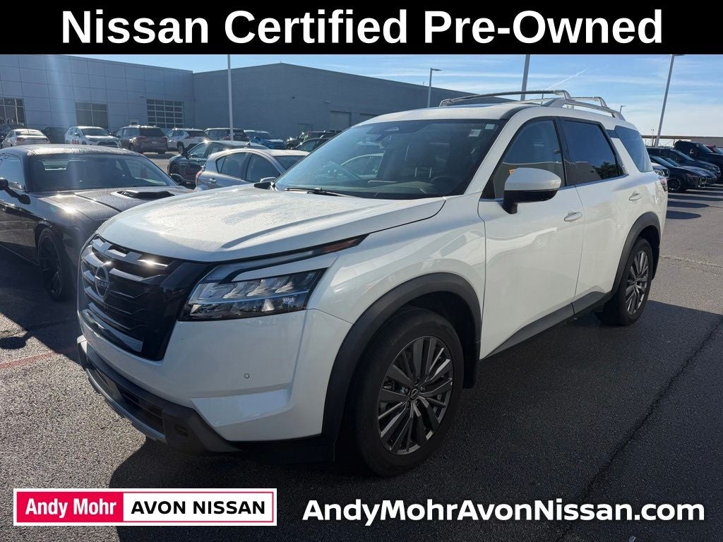2024 Nissan Pathfinder SL