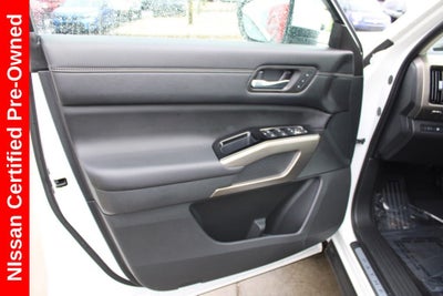 2024 Nissan Pathfinder Platinum