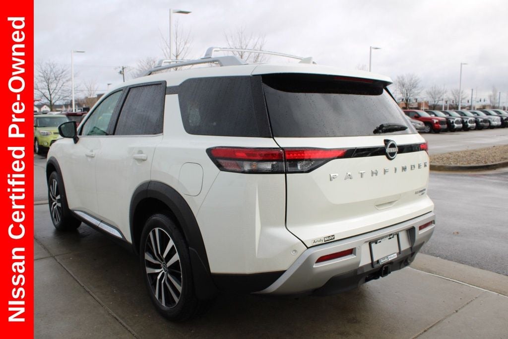 2024 Nissan Pathfinder Platinum