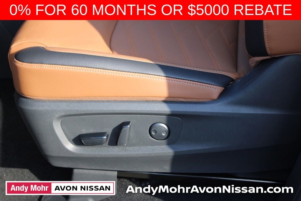 2025 Nissan Pathfinder Platinum