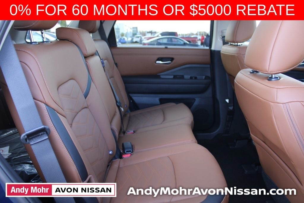 2025 Nissan Pathfinder Platinum