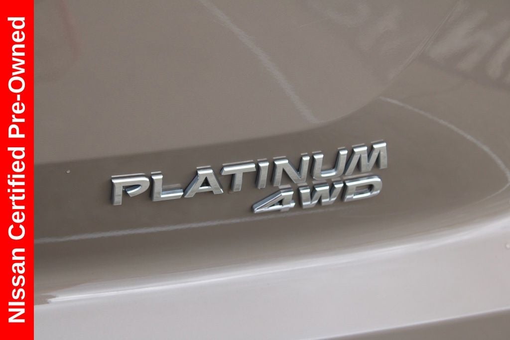 2023 Nissan Pathfinder Platinum