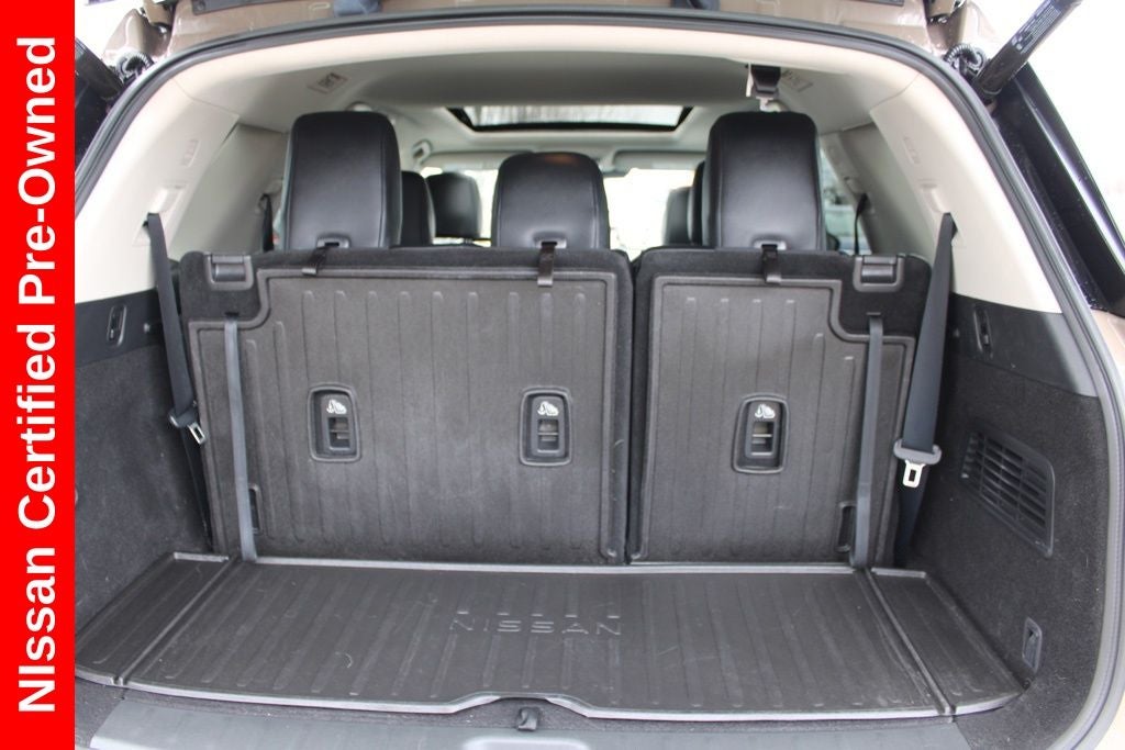 2023 Nissan Pathfinder Platinum