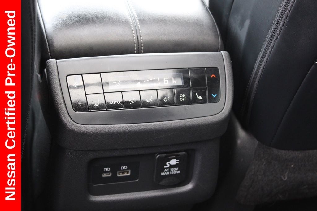 2023 Nissan Pathfinder Platinum