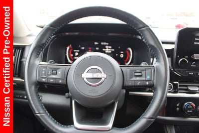 2023 Nissan Pathfinder Platinum