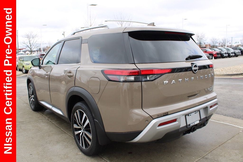 2023 Nissan Pathfinder Platinum