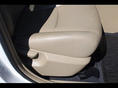 2013 Toyota Highlander SE