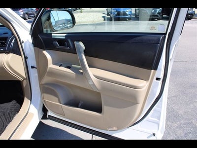 2013 Toyota Highlander SE