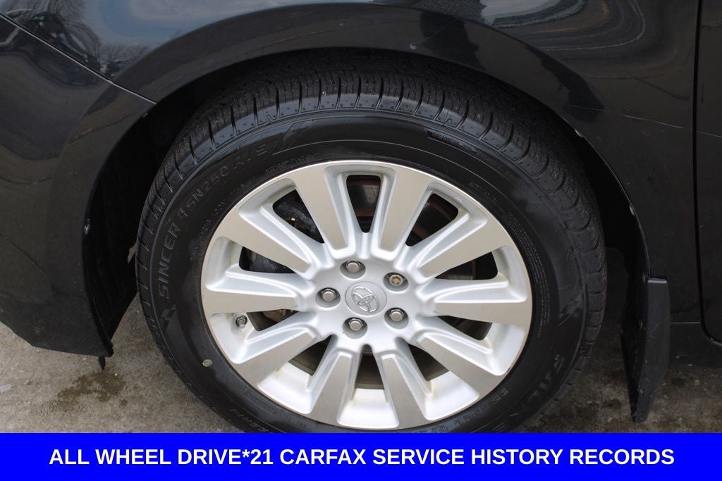 2014 Toyota Sienna XLE 7 Passenger